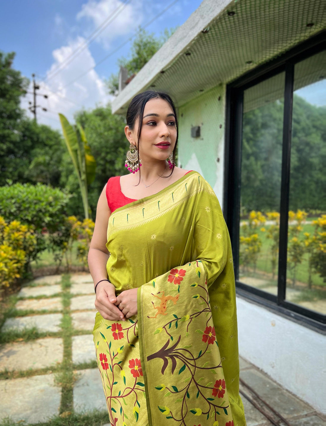 Mehandi Green Pure Paithani Silk Saree Paithani Saree Anant Tex Exports Pvt.Ltd..