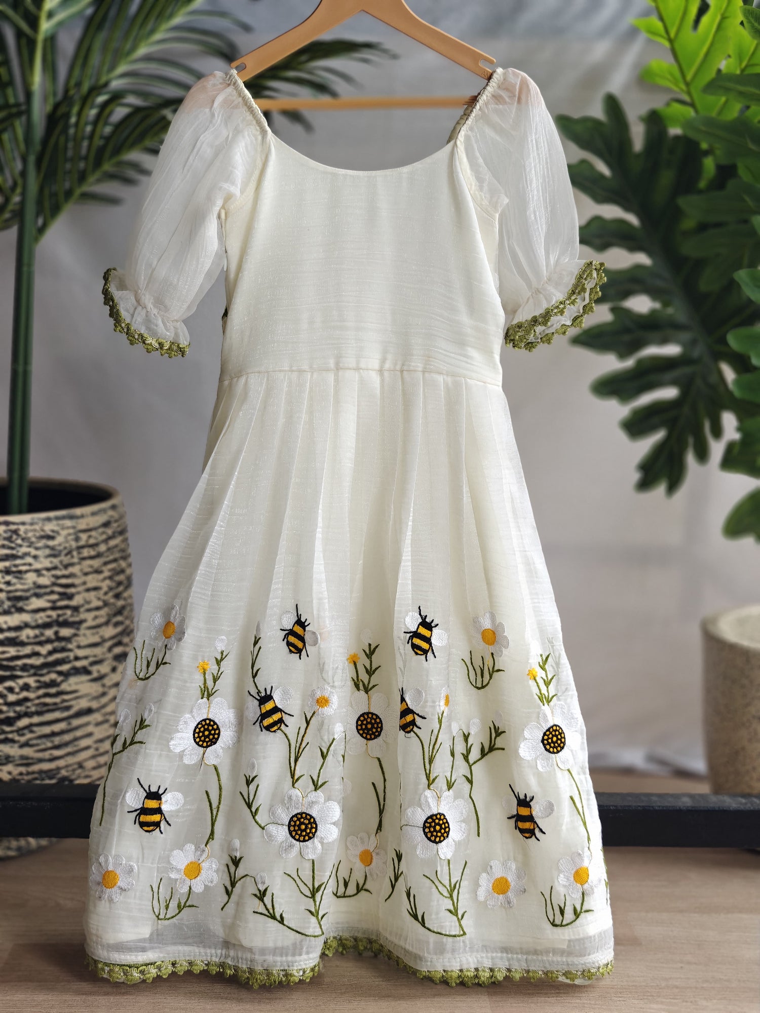 Cream Pure Crush Organza Kid&
