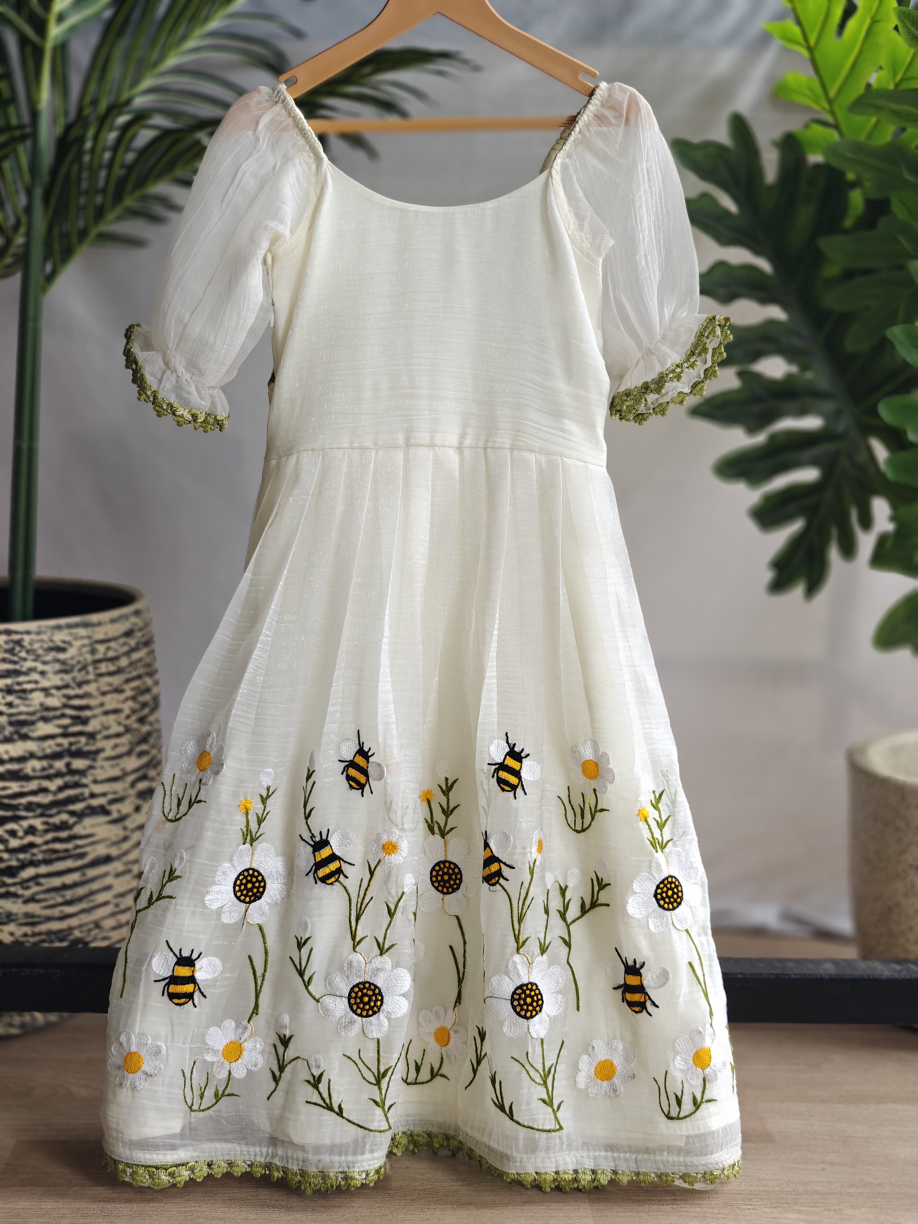 Cream Pure Crush Organza Kid&