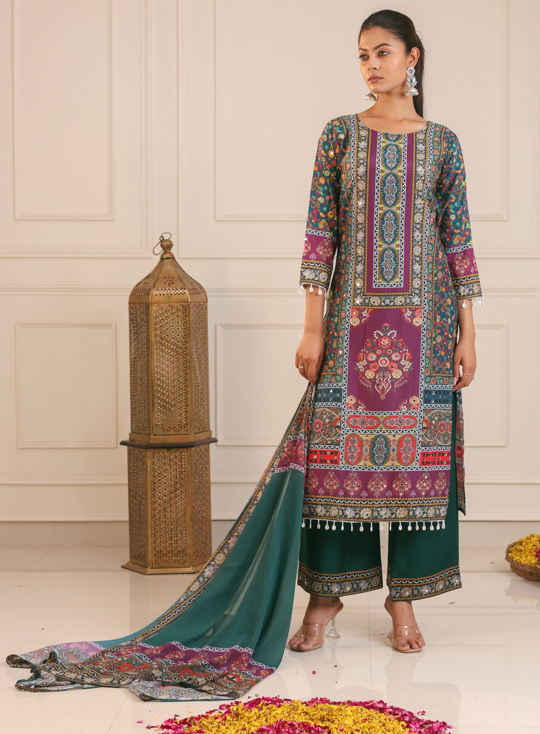 Green Pure Heavy Muslin Floral Print Suit kurti set Anant Tex Exports Pvt.Ltd..