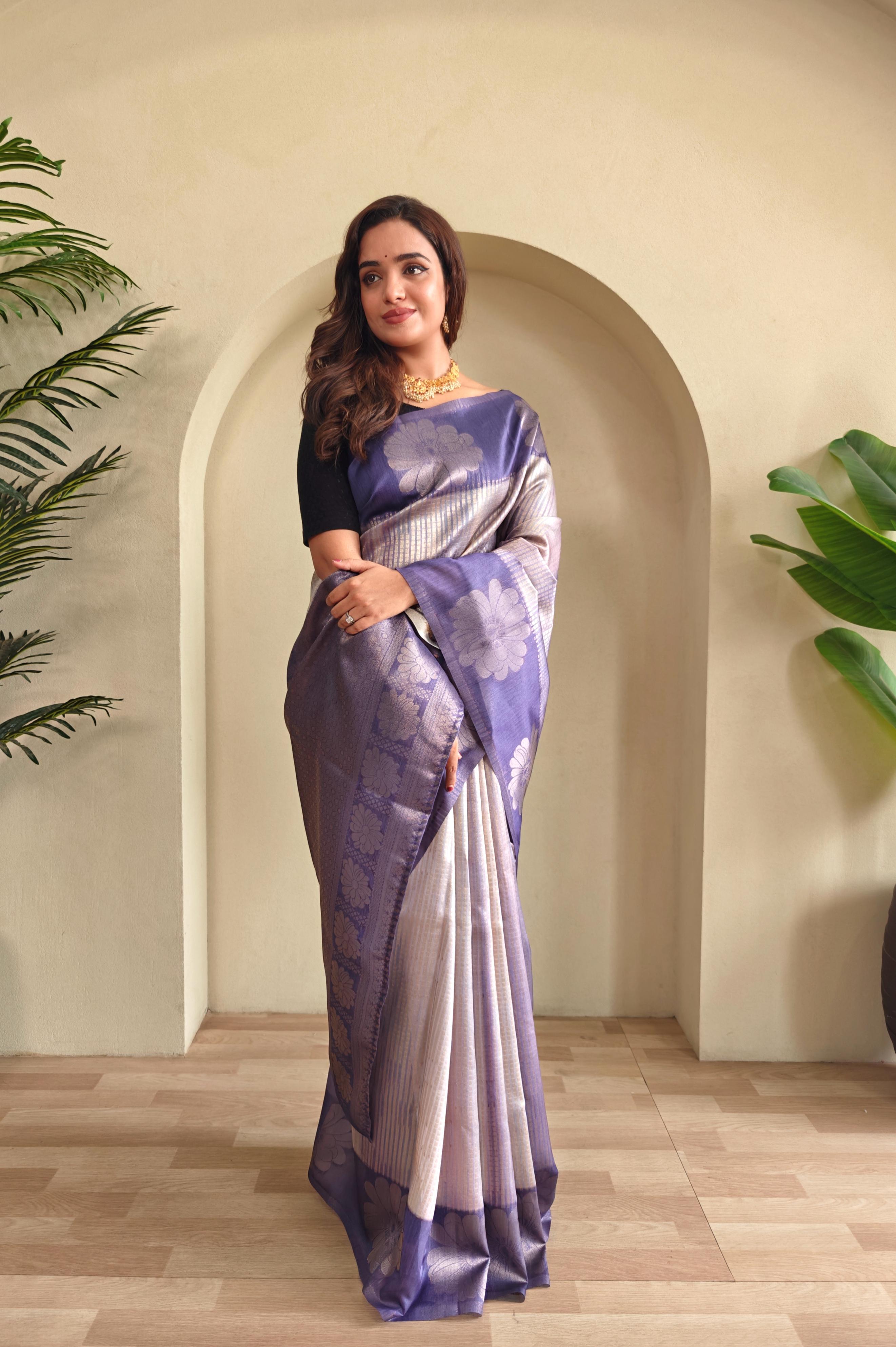 Lavender Pure Banarasi Weaving Saree