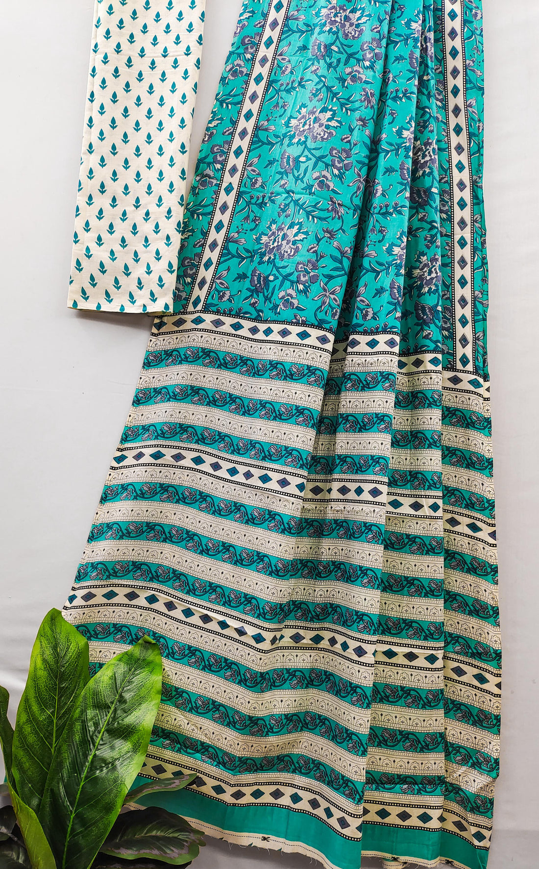 Turquoise Pure Soft Cotton Bagru Block Print Saree