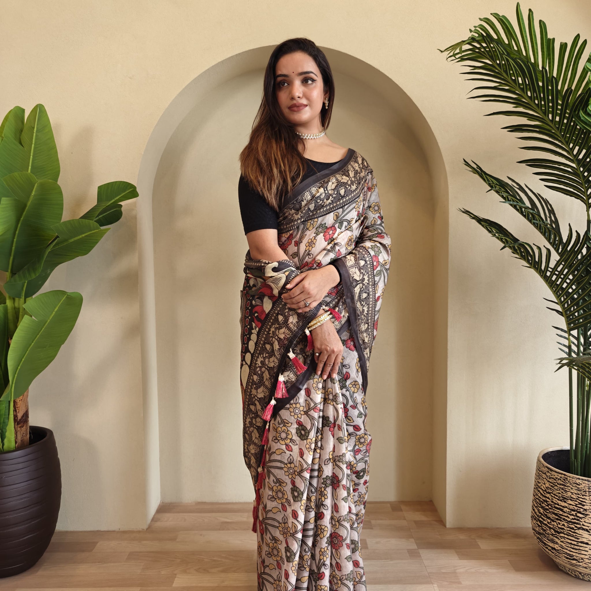 Off White Pure Cotton Kalamkari Digital Print Saree