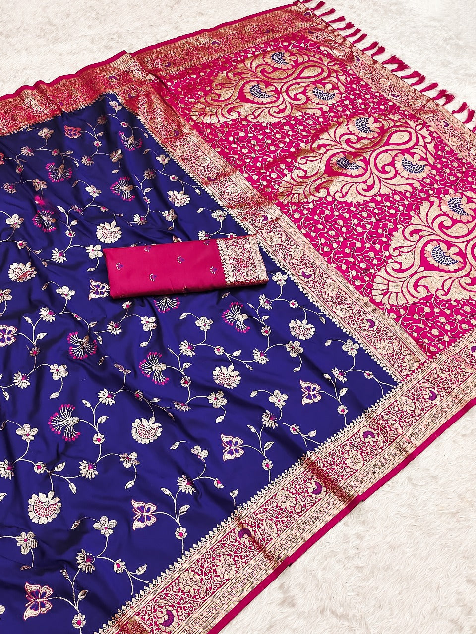 Violet Green Banarasi Jaal Zari Woven Silk Banarasi Saree Banarasi Silk Saree Anant Tex Exports Pvt.Ltd..