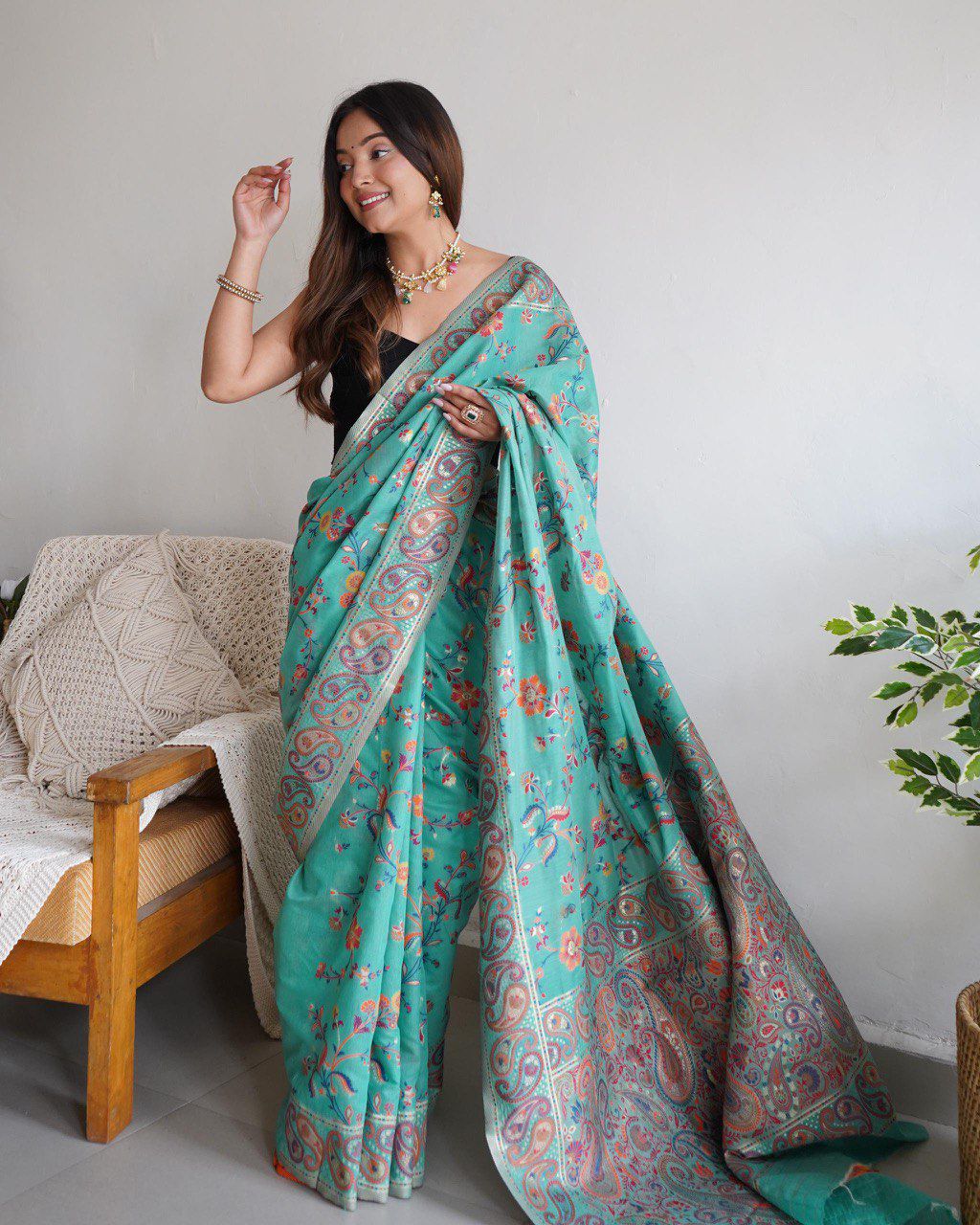Green Pure Soft Pashmina Kachi Work Saree Pashmina Saree Anant Tex Exports Pvt.Ltd..