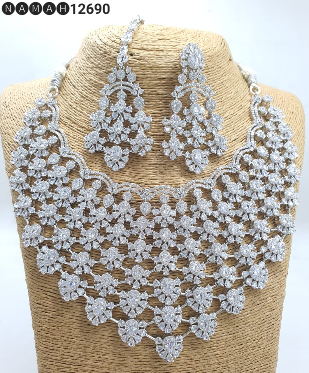 American Diamond Necklace Set Imitation jewellery Anant Tex Exports Pvt.Ltd..