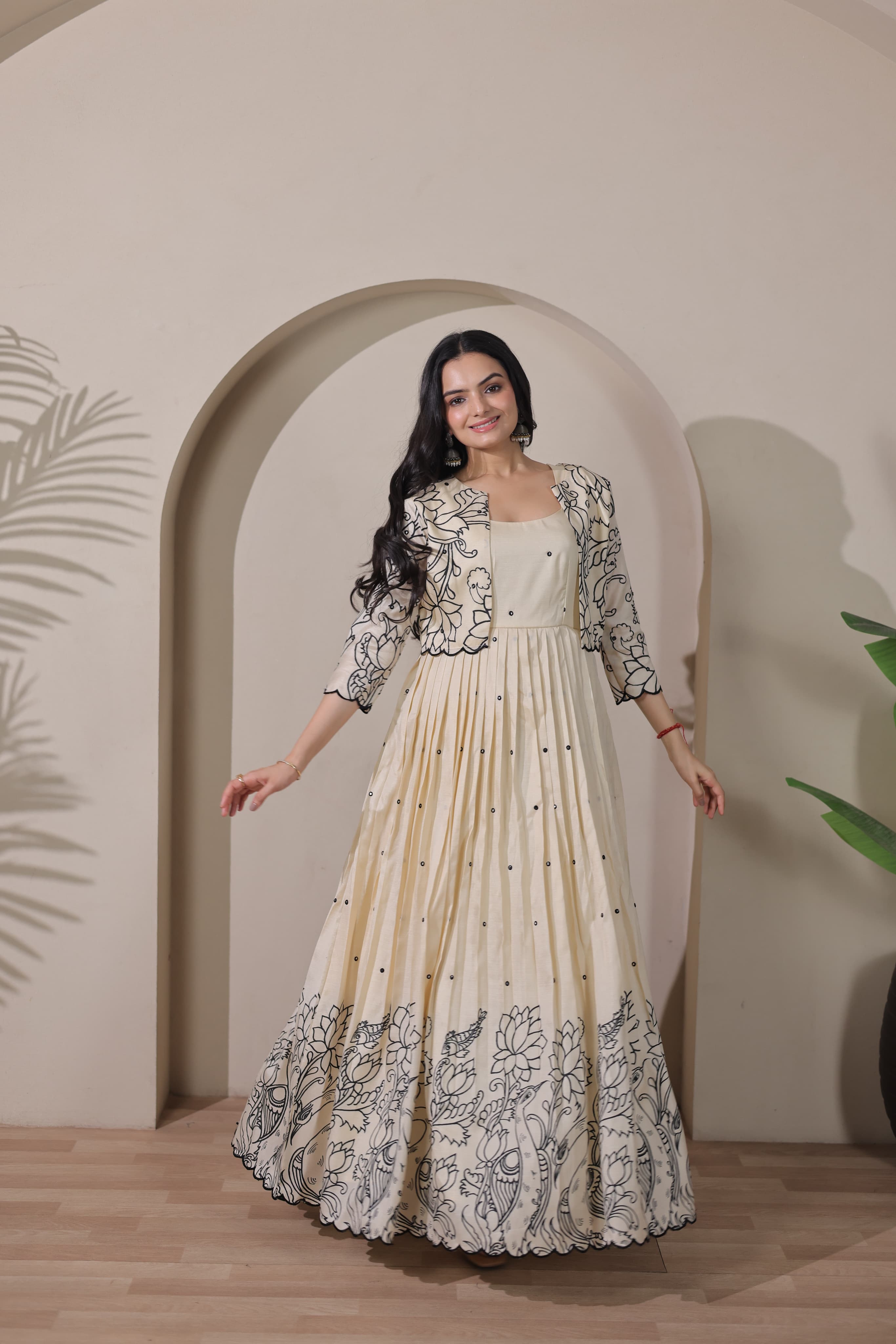 Cream Pure Tussar Silk Blend Kalamkari Anarkali Gown