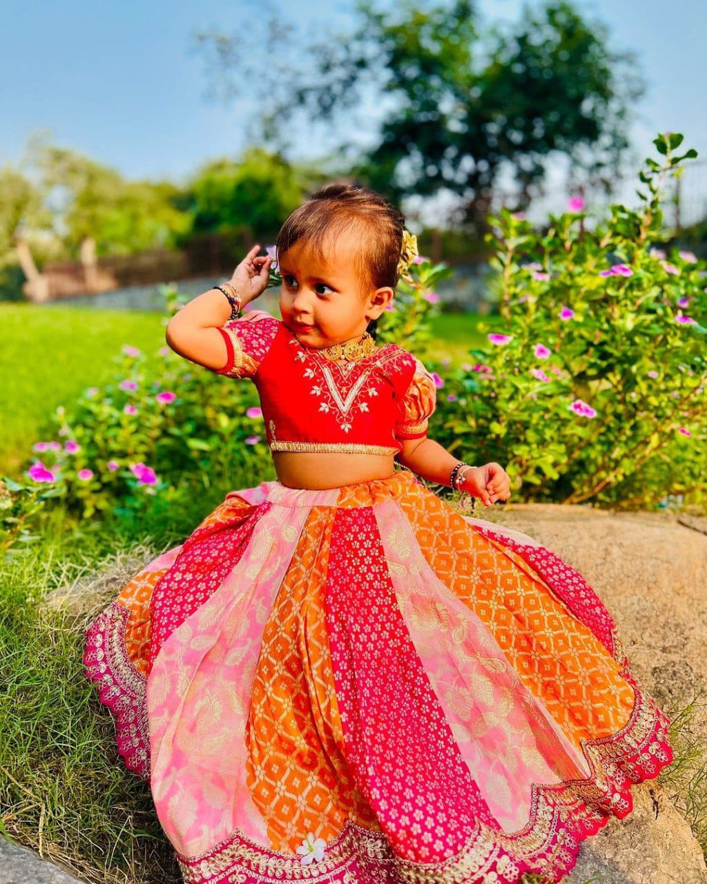 Multicolour Pure Heavy Mono Banglory Weaving Kids Girl's Lehenga Choli