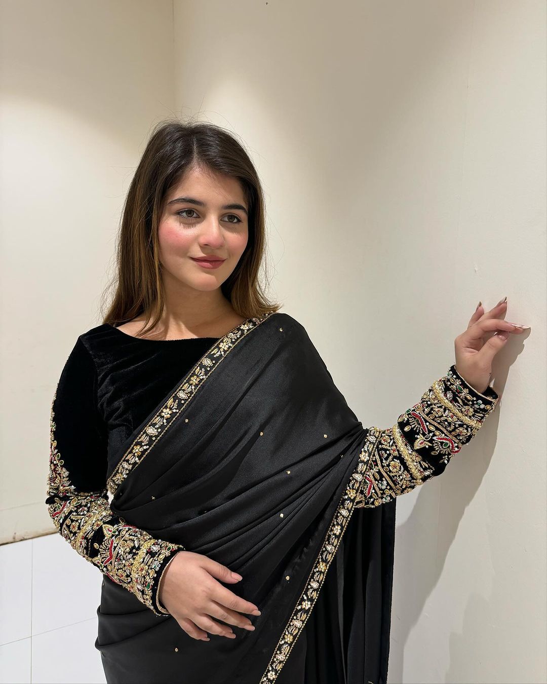Black Pure 9000 Velvet With Embroidery Work Velvet Saree