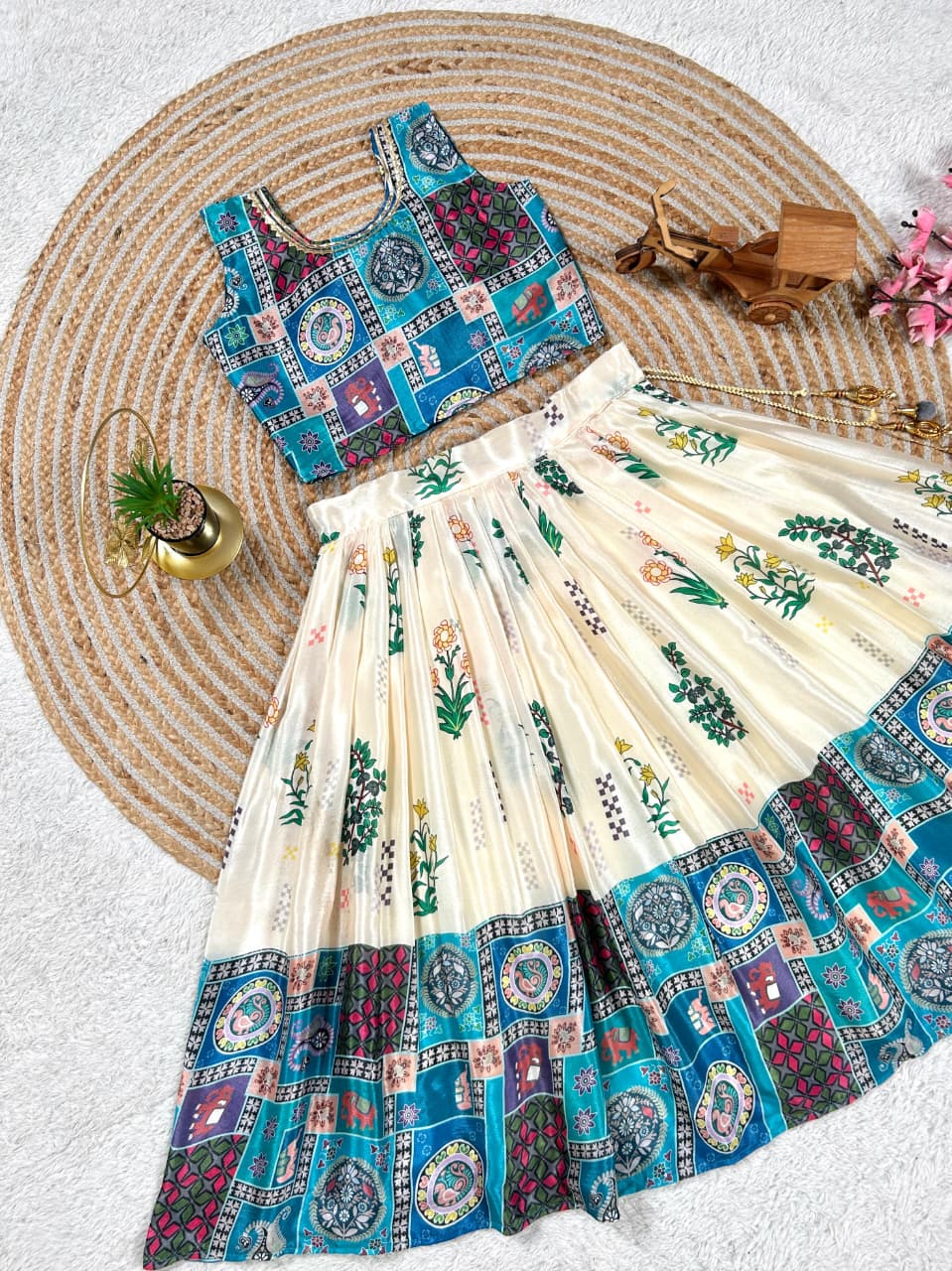 Cream Pure Faux Georgette Kids Girl's Lehenga Choli