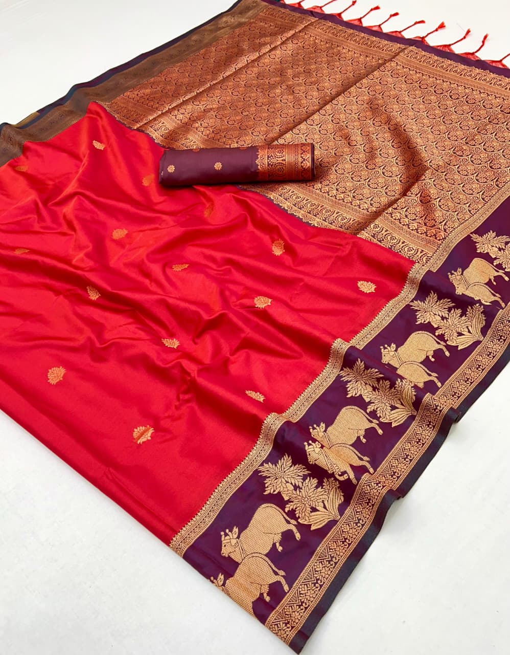 Red Pure Soft Silk Pichwai Handloom Weaving Silk Saree