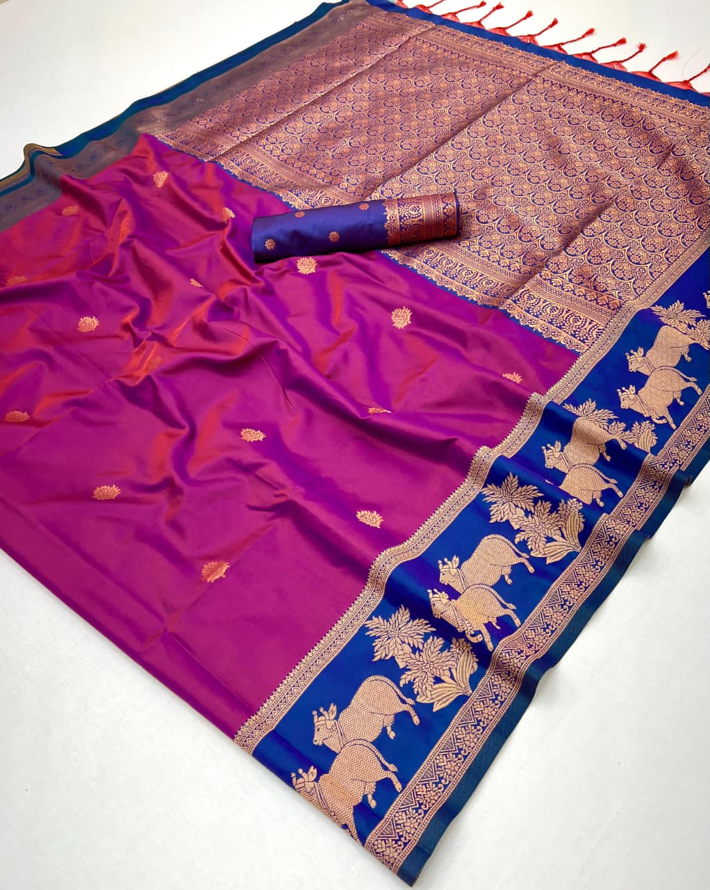 Pink Pure Soft Silk Pichwai Handloom Weaving Silk Saree 