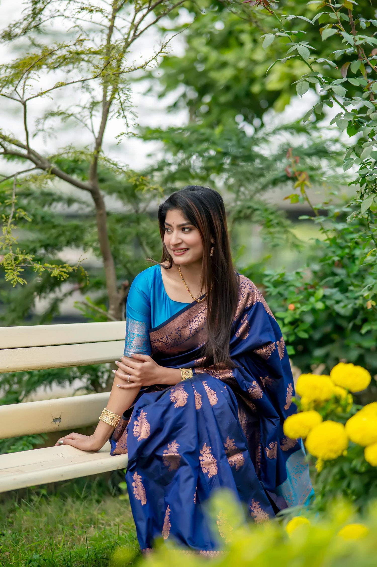 Navy Blue Pure Soft Banarasi Katan Silk Banarasi Saree Soft Silk Saree Anant Tex Exports Pvt.Ltd..