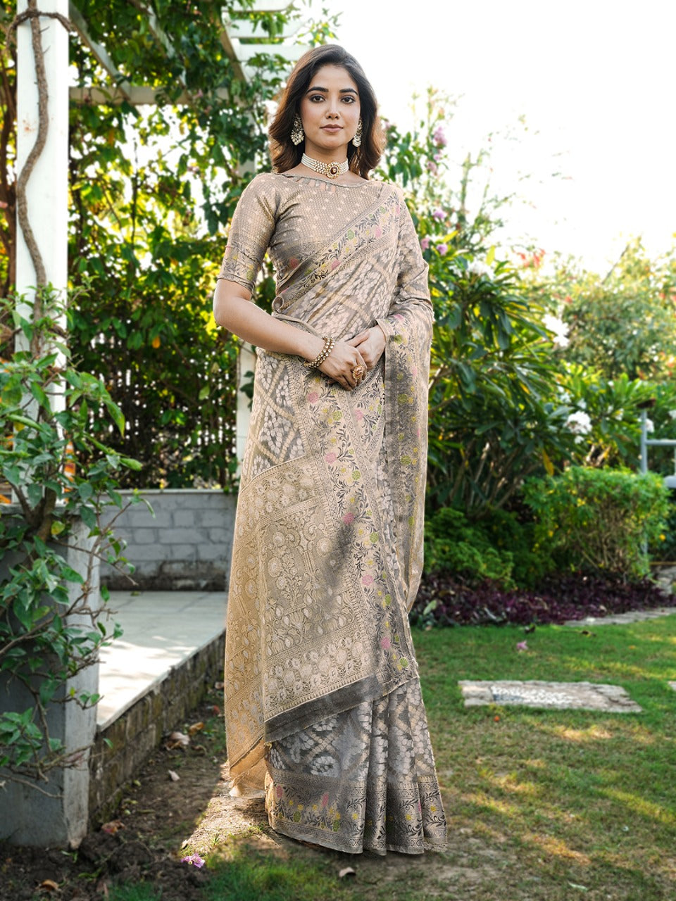 Begie Pure Organza Silk Bandhani Patola Organza Saree