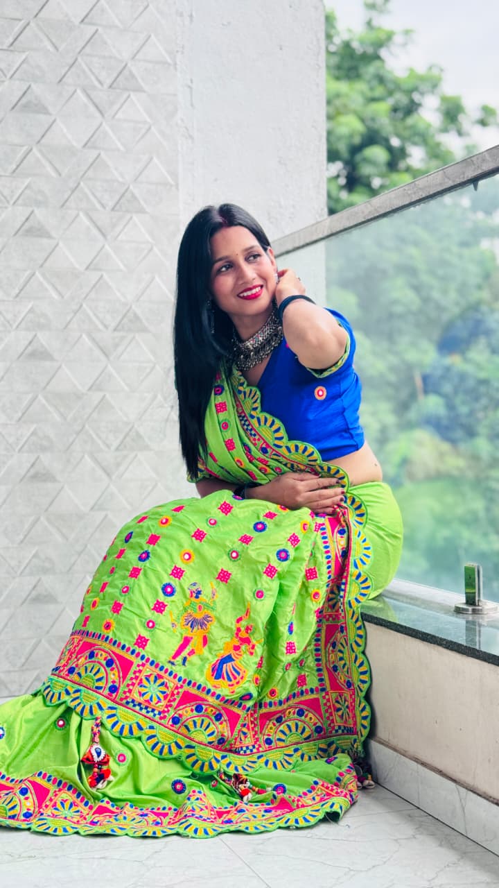 Green Pure Silk Gamthi Work Real Diamond Patola Saree