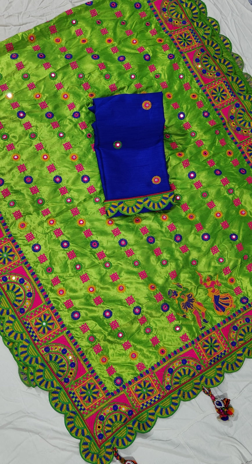 Green Pure Silk Gamthi Work Real Diamond Patola Saree
