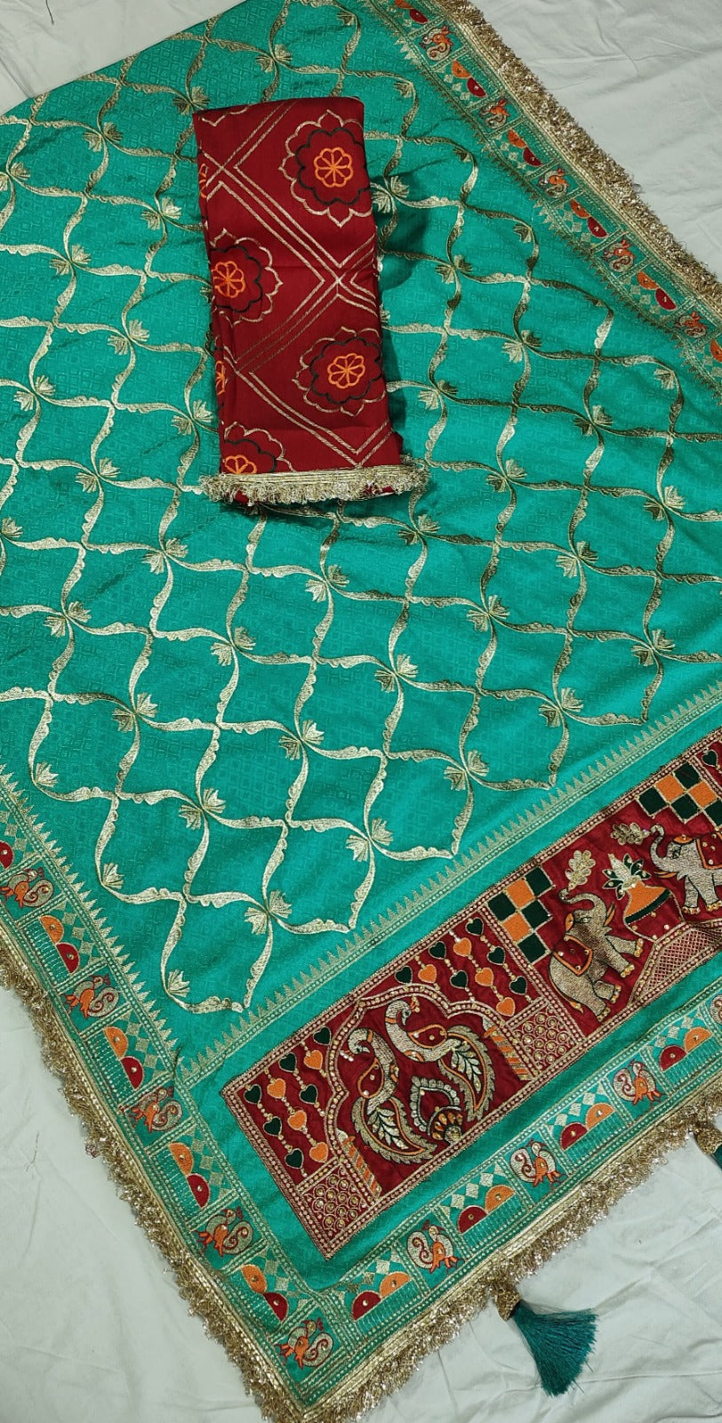 Rama Green Pure Jacquard Soft Silk Traditional Bandhani Saree Panetar Saree Anant Tex Exports Pvt.Ltd..