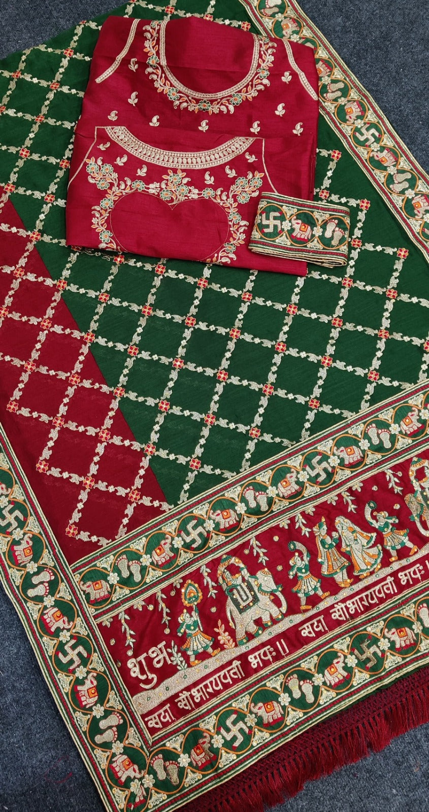 Green Pure Heavy Soft Silk Bandhani Gharchola Panetar Saree