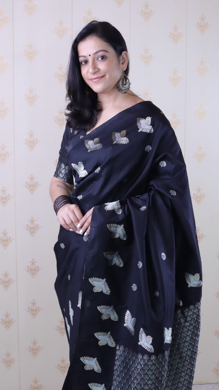 Black Soft Silk Dual Zari Woven Moonga Silk Saree