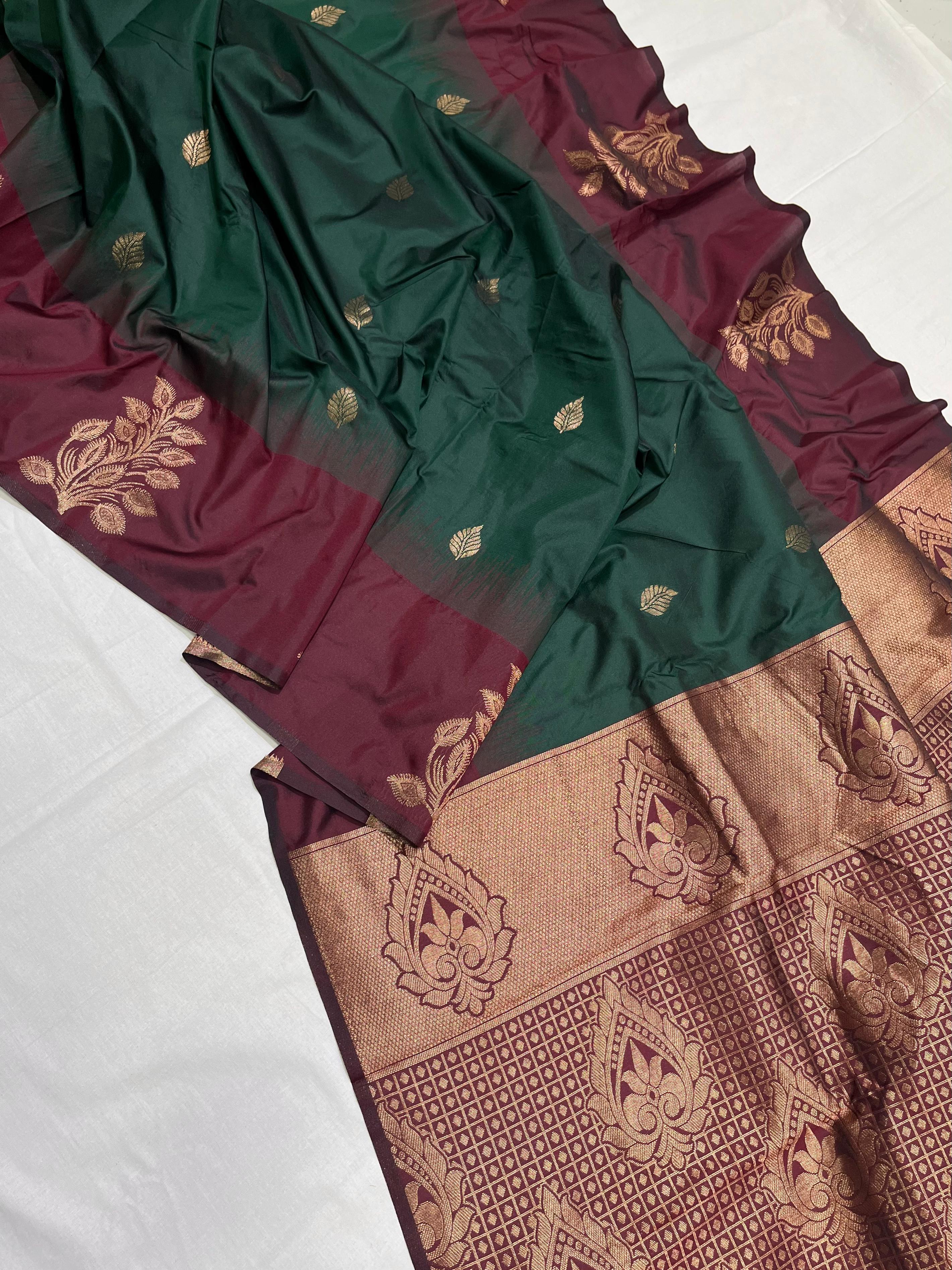Bottle Green Soft Silk Floral Border Contrast Zari Soft Silk Saree