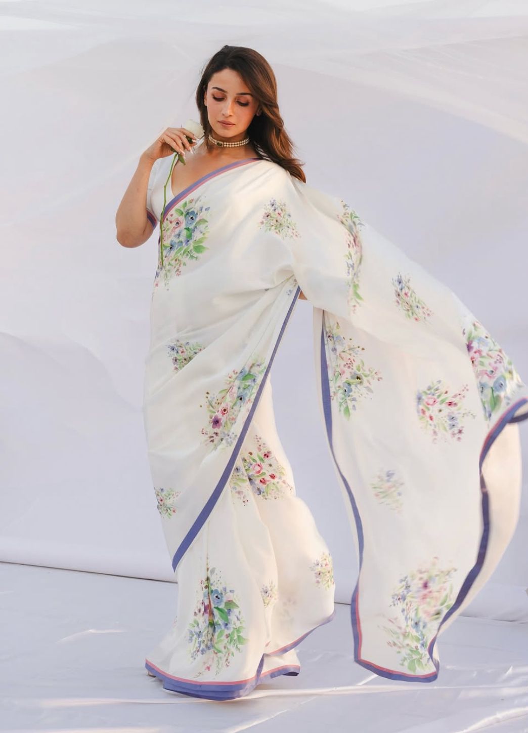 White Printed Japan Satin Floral Print Satin Saree 