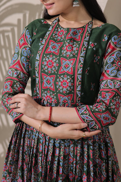 Green Pure Silk Blend with Jacket Long Gown 