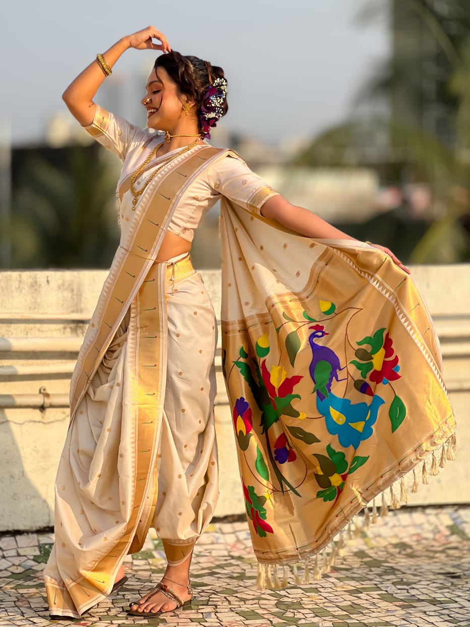 White Wedding Special Nauvari Paithani Soft Silk Saree ##color## Paithani Saree with premium fabric and embroidery