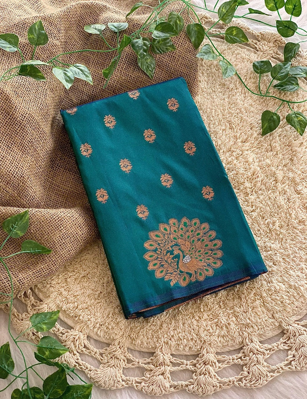Green Pure Soft Munga Silk Handloom Weaving Saree 