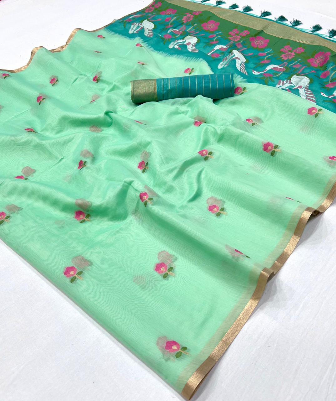 Green Pure Soft Cotton Handloom Weaving Cotton Saree 