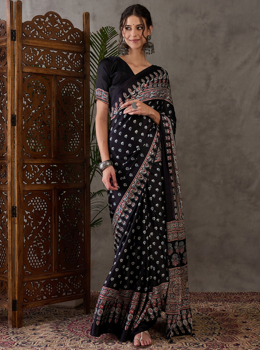 Black Pure Semi Modal Silk Floral Printed Saree 