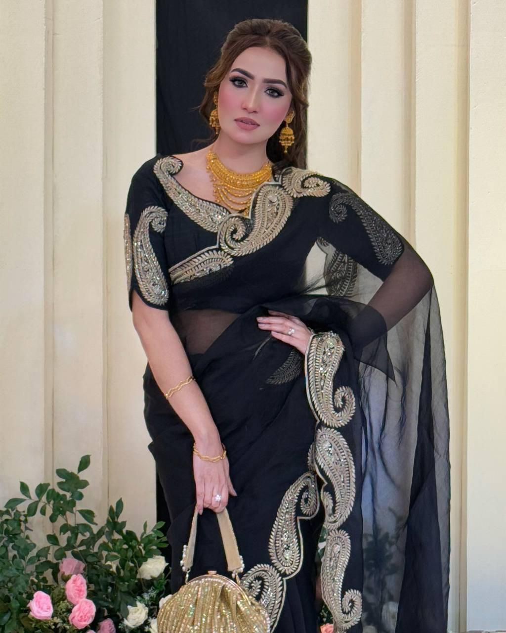 Black Pure Soft Rangoli Silk with c Pallu Zari Thread Saree 