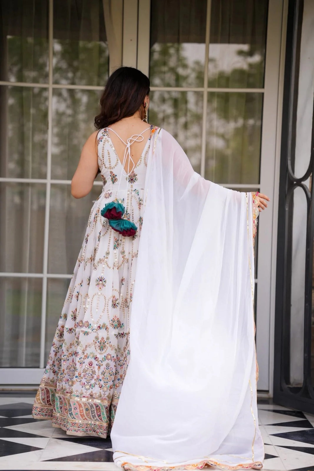 White Pure Georgette Jaipuri Thread Embroidery Work Anarkali Gown 