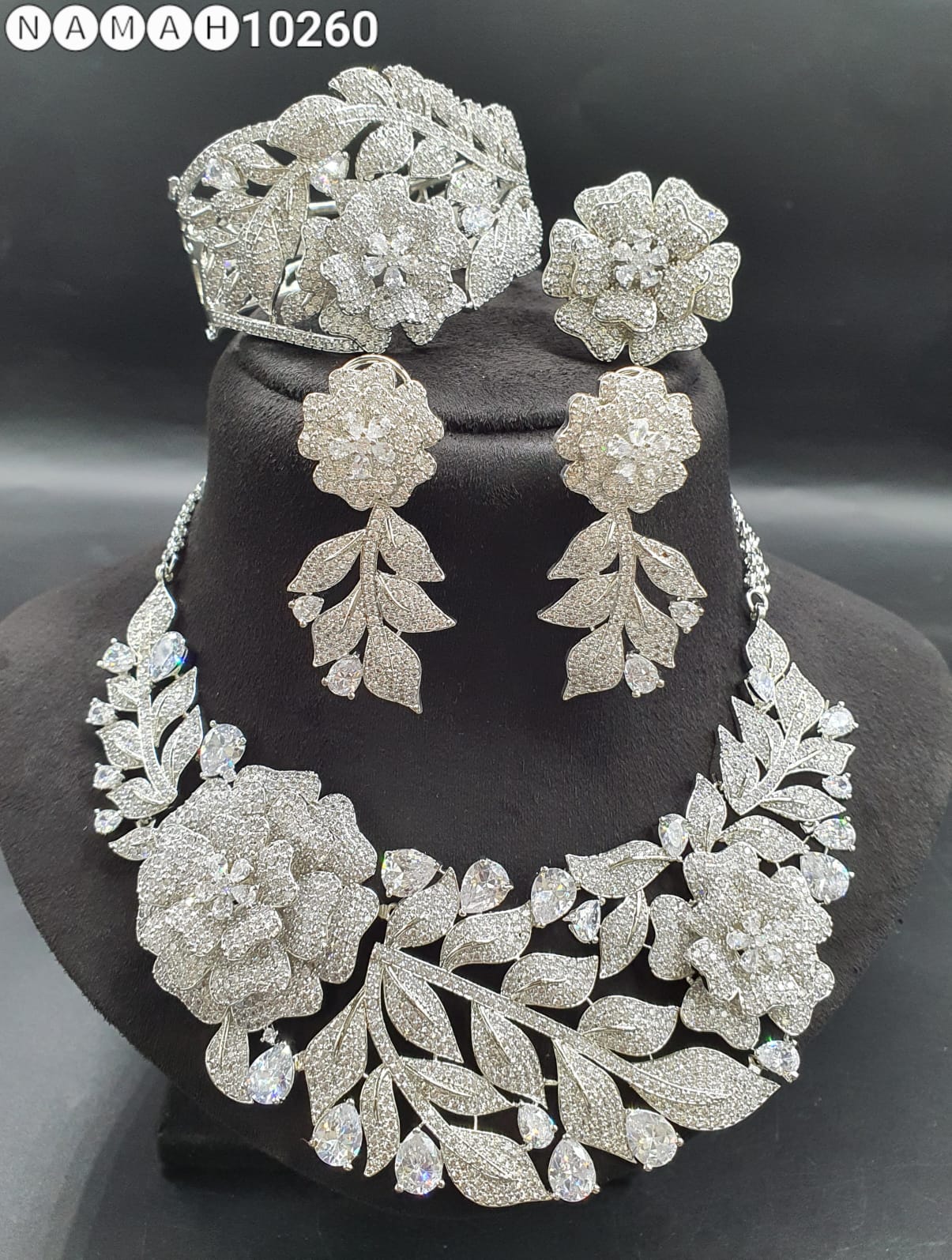 American Diamond Necklace Set