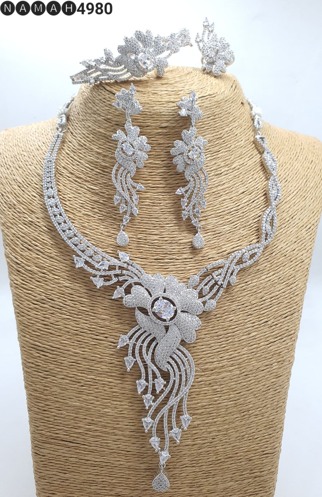 White American Diamond Necklace Set 