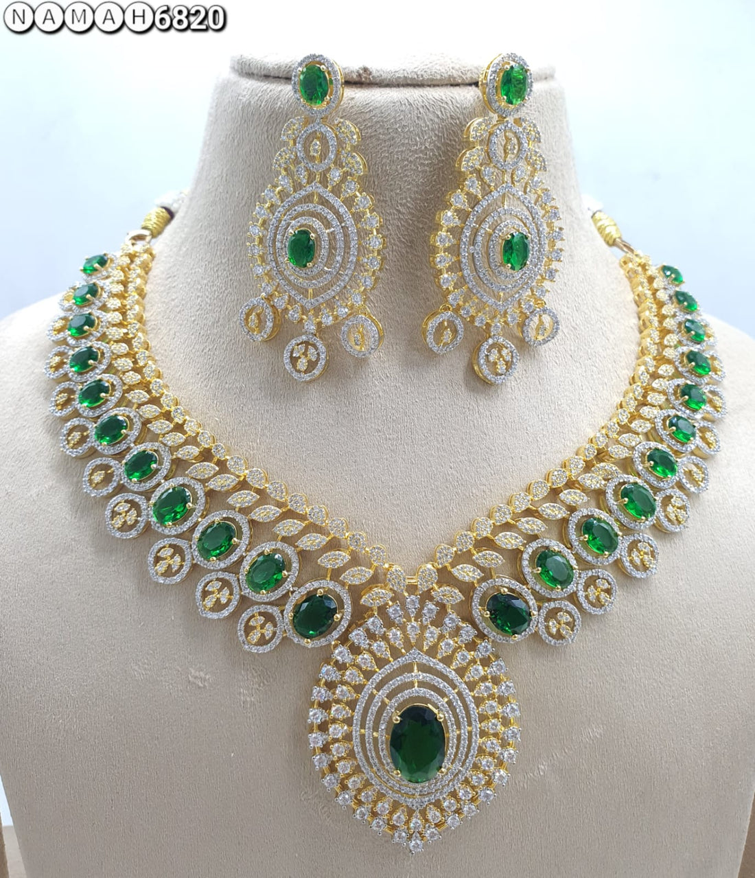 Green American Diamond Necklace Set 