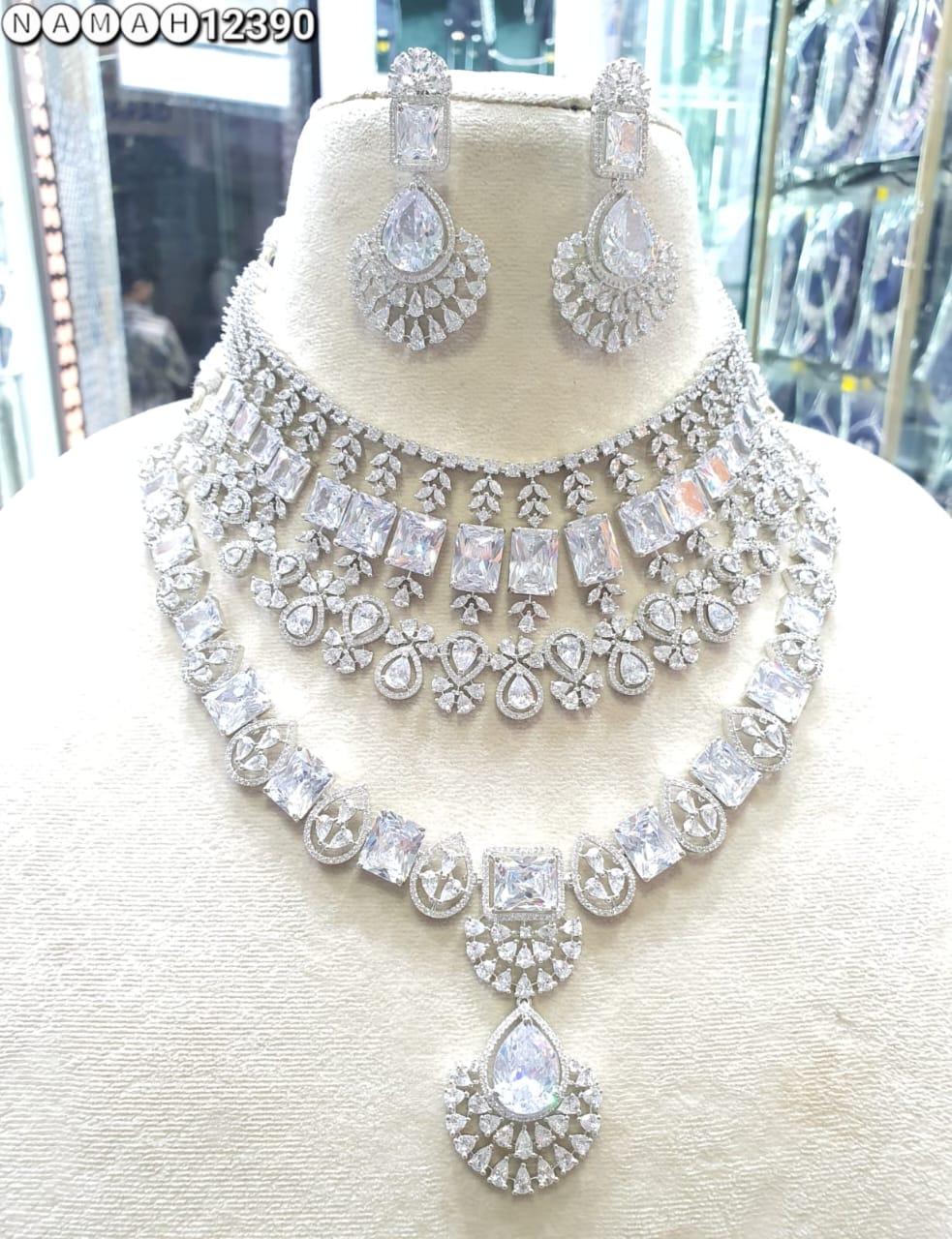 White American Diamond Necklace Set 