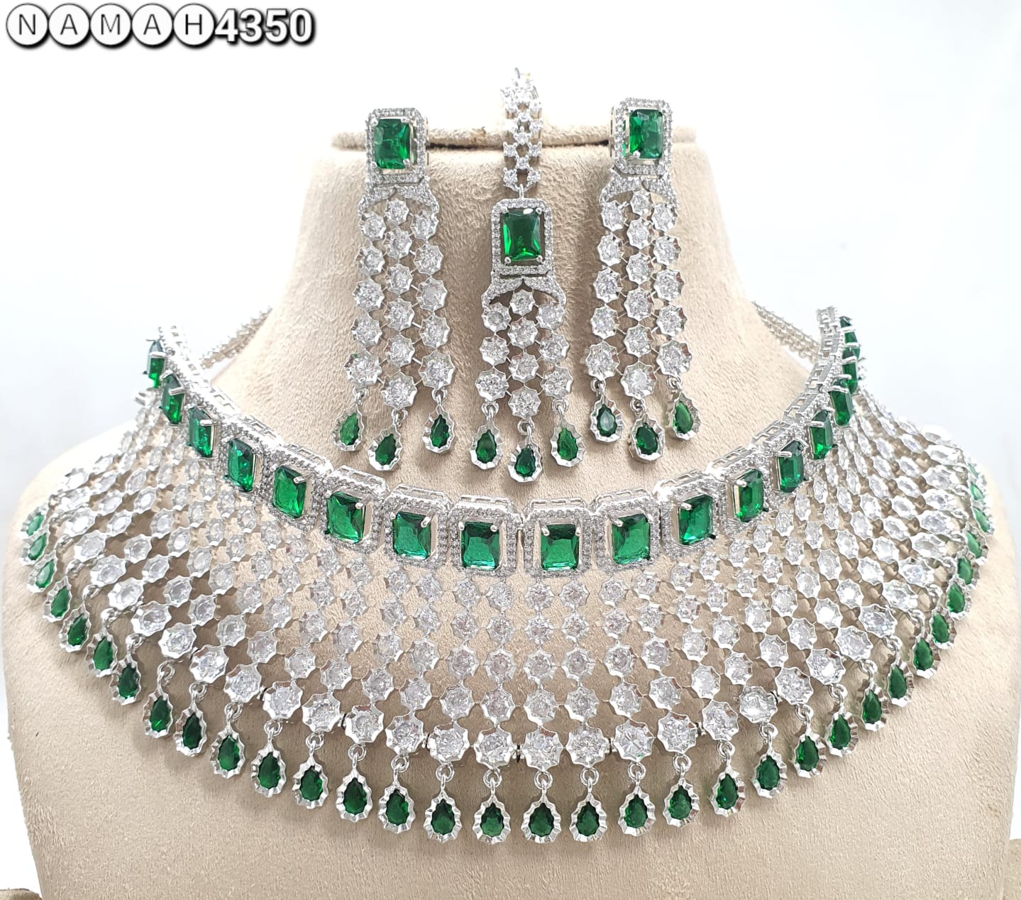 Green American Diamond Necklace Set 