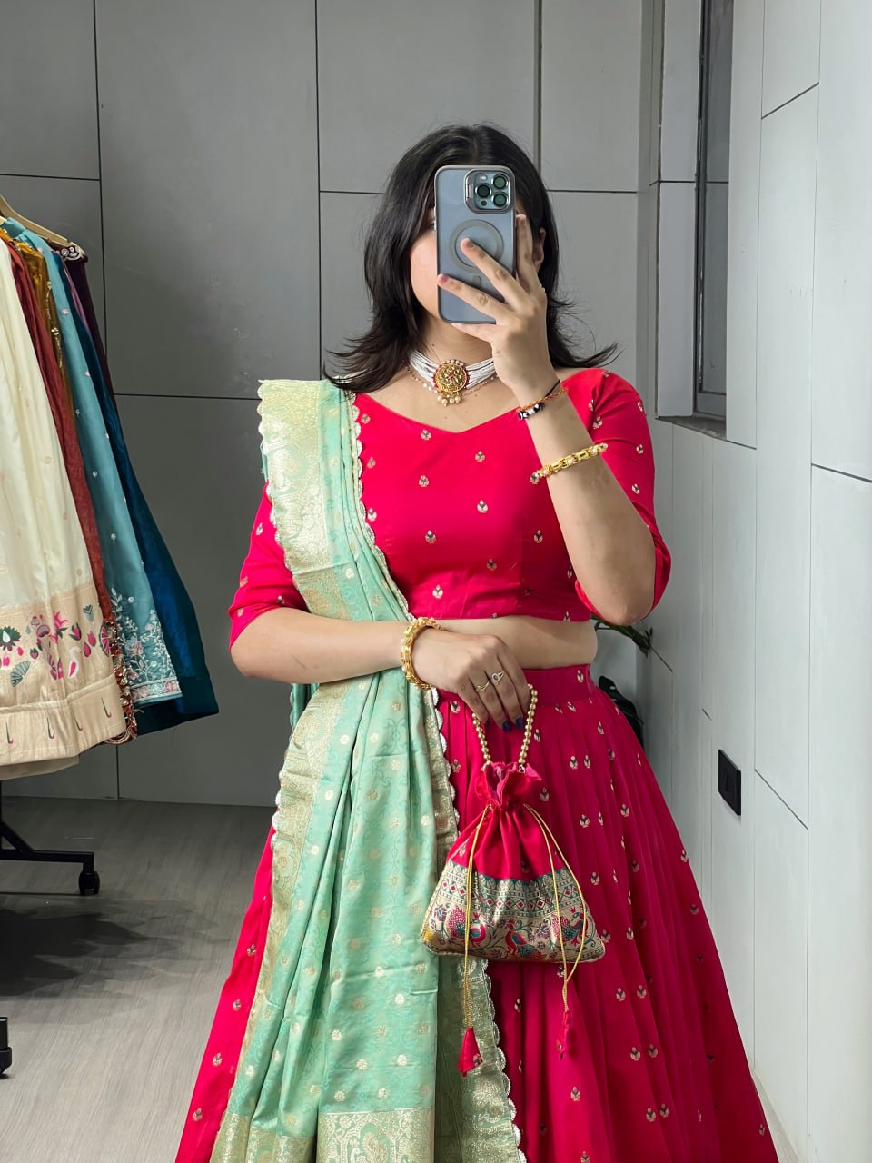 Red Pista Pure Paithani Silk Zari Weaving Work Paithani Chaniya Choli 