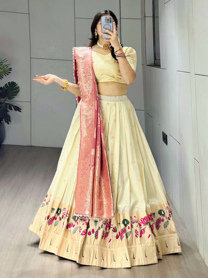 Pink Pure Paithani Silk Zari Weaving Work Paithani Chaniya Choli 