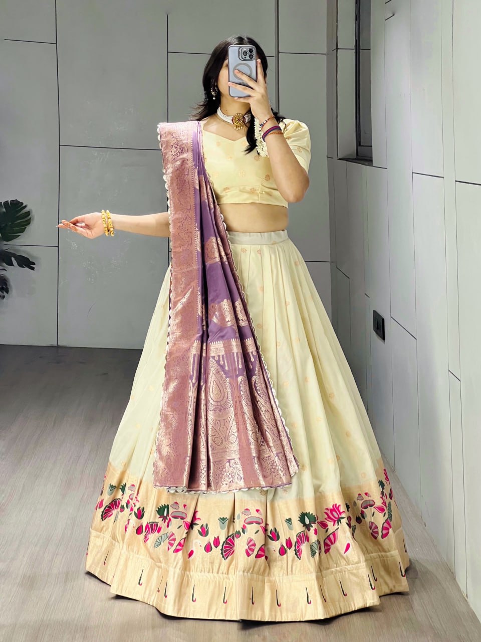 Purple Pure Paithani Silk Zari Weaving Work Paithani Chaniya Choli 