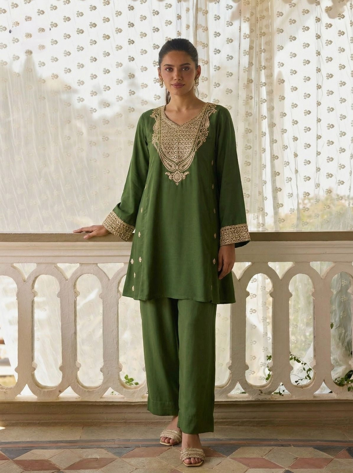 Green Pure Soft Cotton Silk Pent Style Ankle Length Salwar Suit 