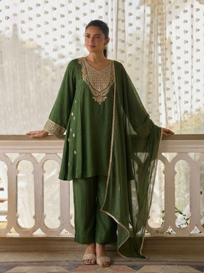Green Pure Soft Cotton Silk Pent Style Ankle Length Salwar Suit 