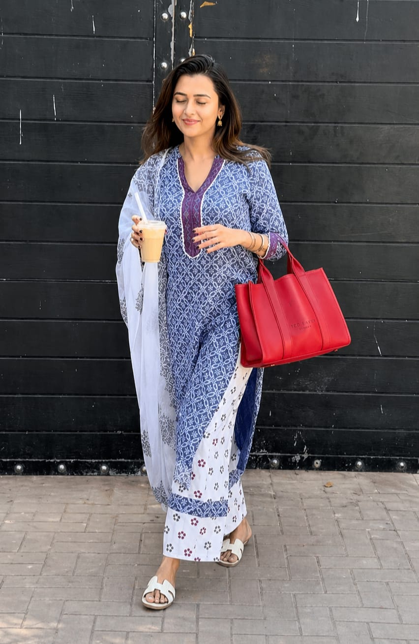 Blue Pure Pure Lilan Silk Heavy Printed Kurti Pant Dupatta Set 