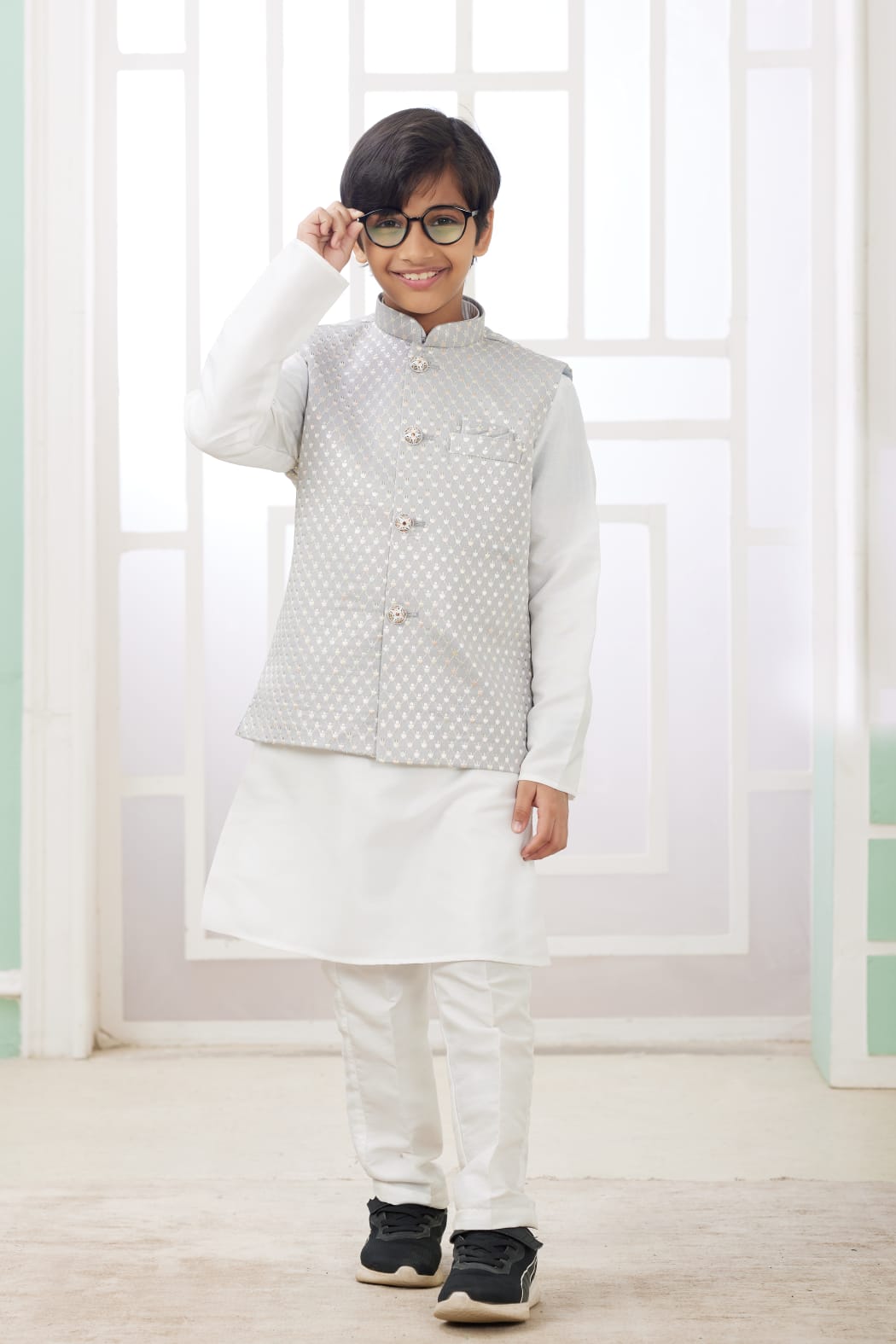 White Pure Soft Art Banarasi Silk Computer Work Boys Kurta Pajama Jacket Set 