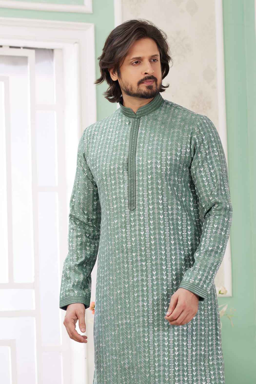 Green Pure Soft Art Banarasi Silk Embroidery Thread Work Kurta Pajama Set