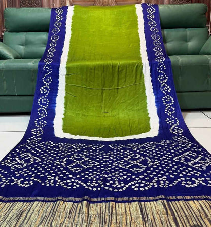 Green &amp; Blue Pure Soft Gaji Silk Original Bandhani With Langdi Patta Bandhani Saree