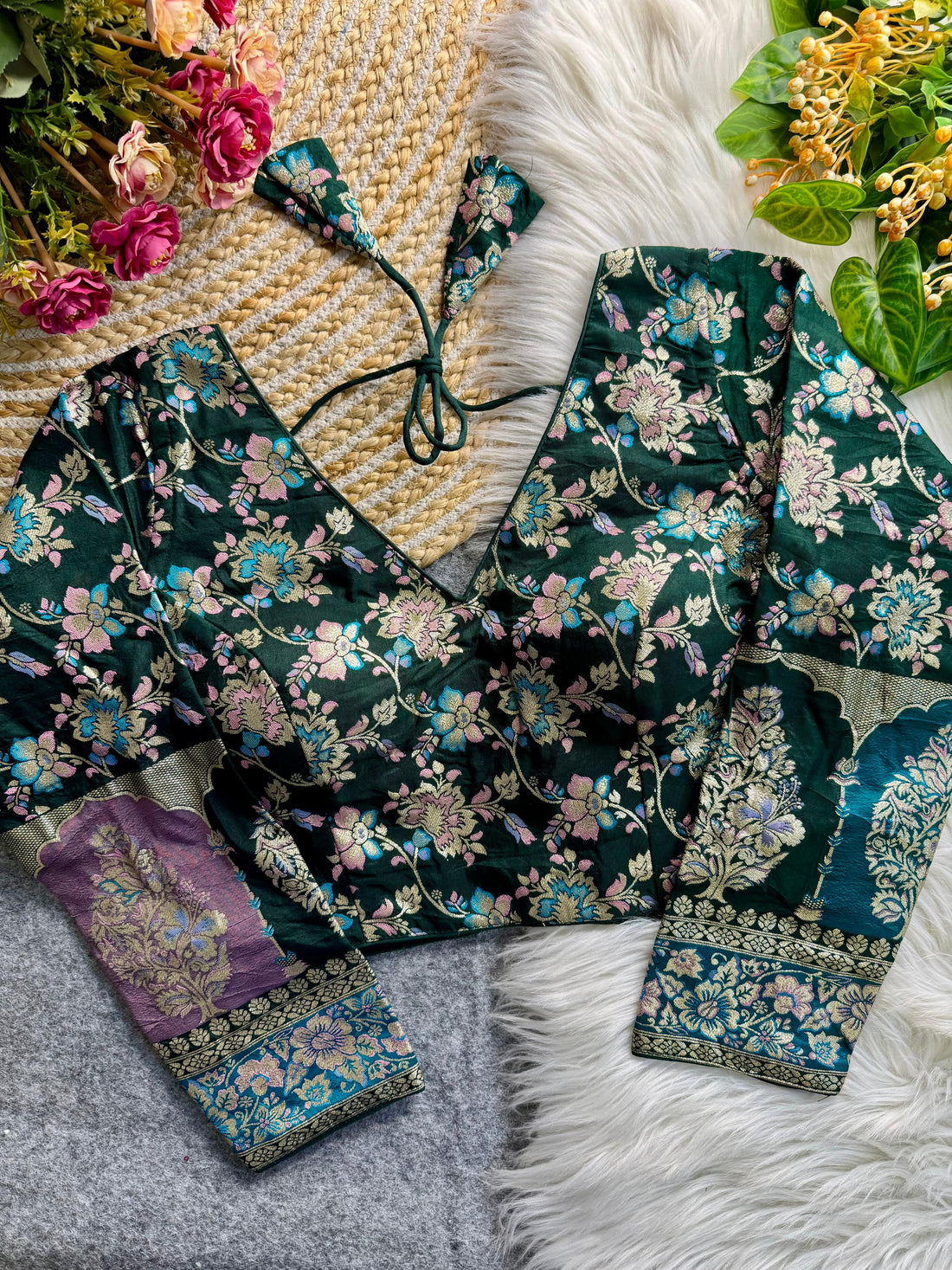 Green Pure Heavy Pure Soft Dola Silk V Neck Long Sleeves Heavy Banarasi Blouse