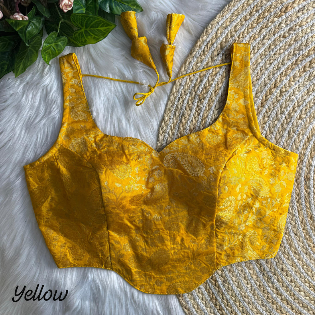 Yellow Pure Heavy Jari With Tricot Fuising Banarasi Blouse