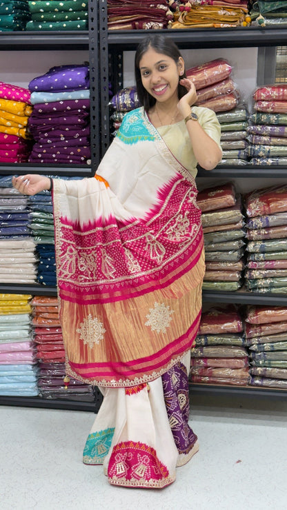 White Pure Gajji Silk Rasmandal Bandhani Print With Lagadi Pallu Saree