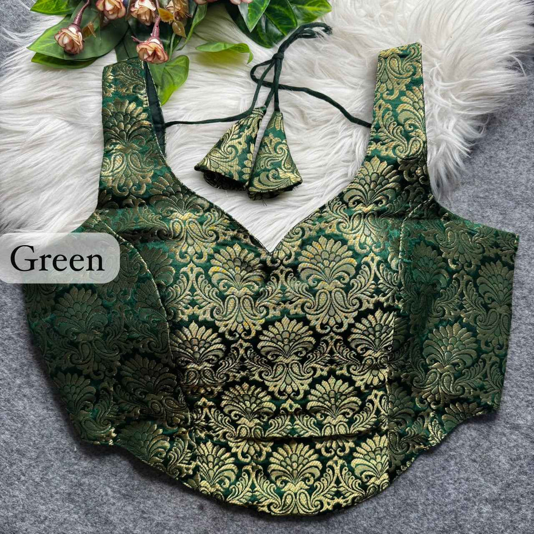 Green Pure Heavy King Khab Banarasi With Tricot Fuising Blouse